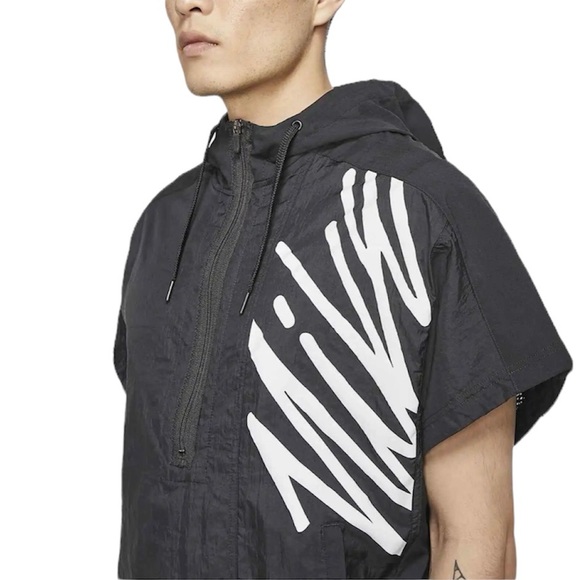 Nike Performance Lightweight 3/4 Zip Training Hooded Jacket - Picture 2 of 6